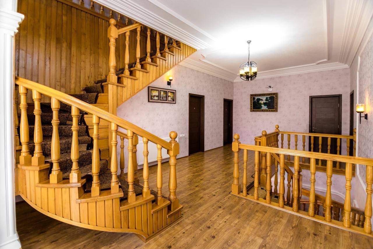 Elia Palace Hotel Tbilisi Bagian luar foto