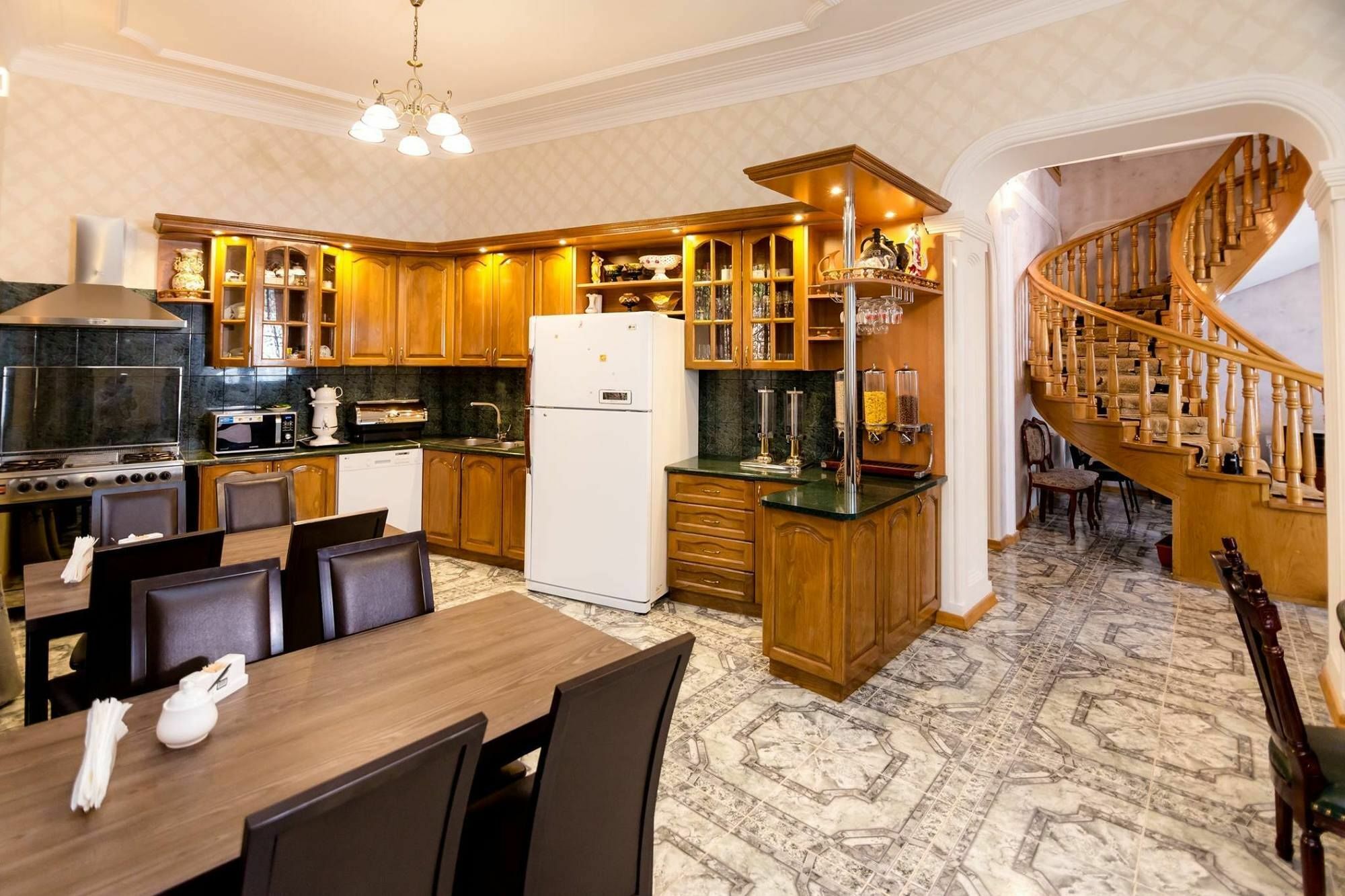 Elia Palace Hotel Tbilisi Bagian luar foto